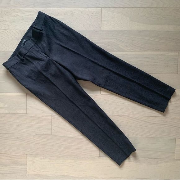 Ann Taylor Black Damask Brocade Style Cropped Pant Size 6 - Picture 11 of 11